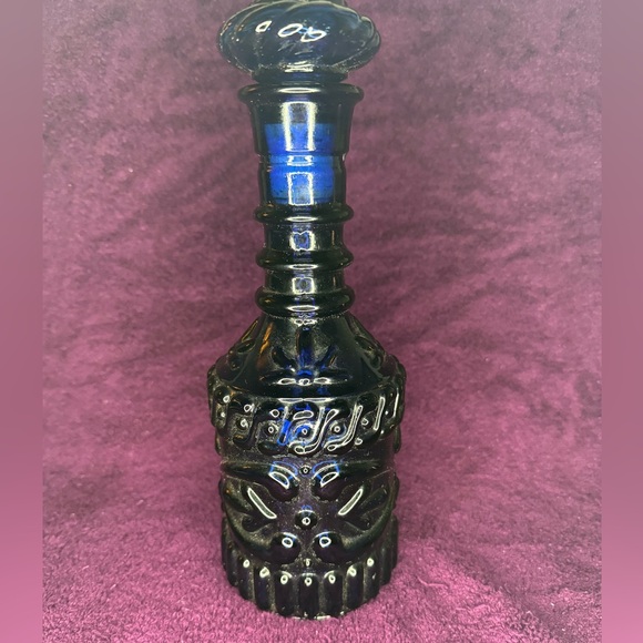 Cobalt Blue Glass Jim Beam Whiskey Decanter - Picture 2 of 4